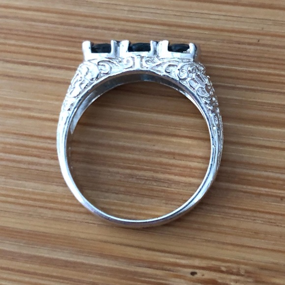 $72 Designer Estate Ring  Sterling Silver  Size 9  Marked CD 925 China - Picture 6 of 7